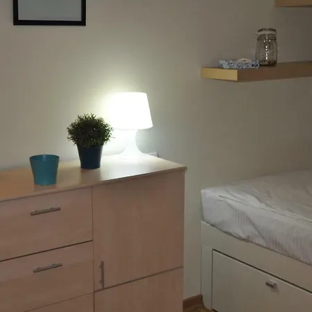 Blue Book Grzybowska Apartment *
